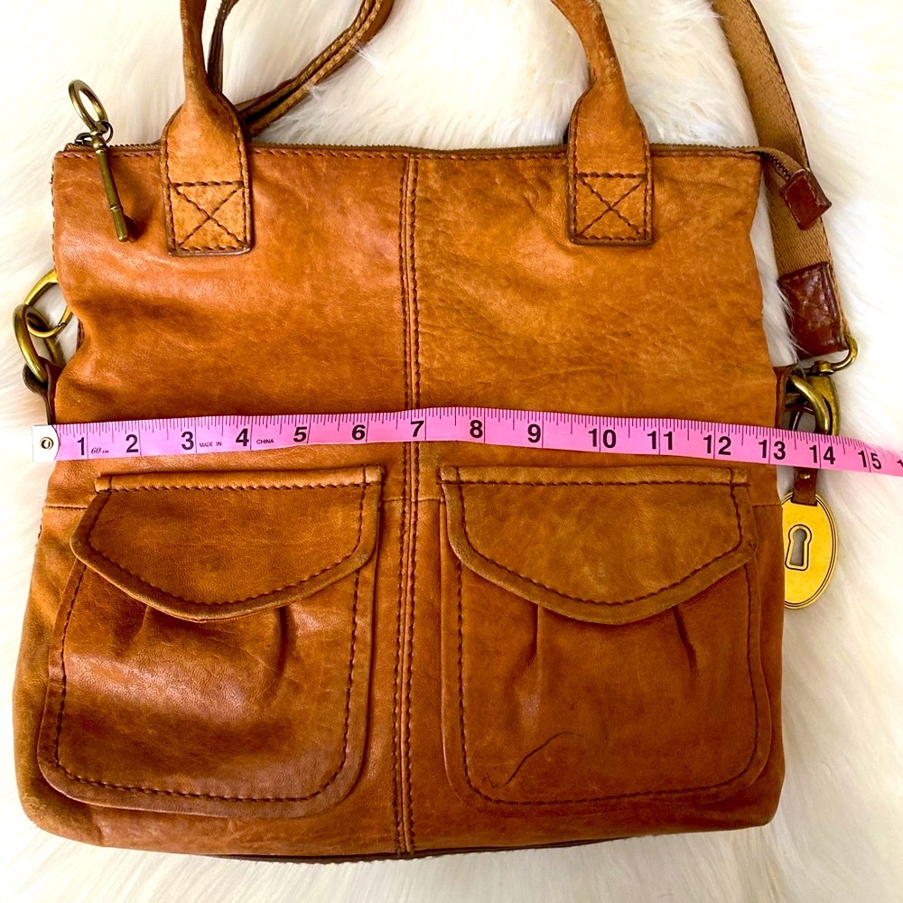 Fossil Crossbody Bag - Picture 3 of 10